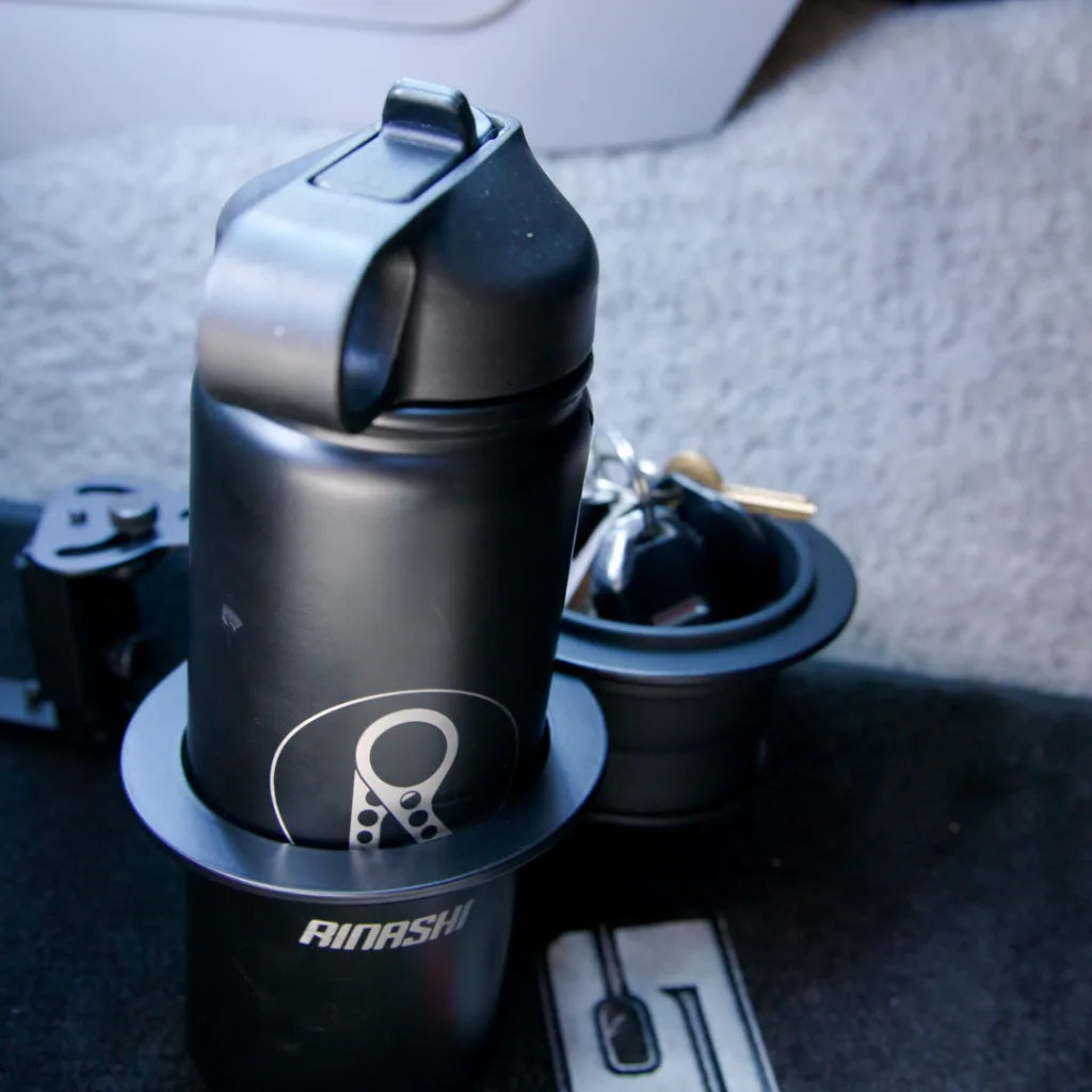 Two drinks, one mount — additional plate holding bottle next to cup holder with FlexCup
